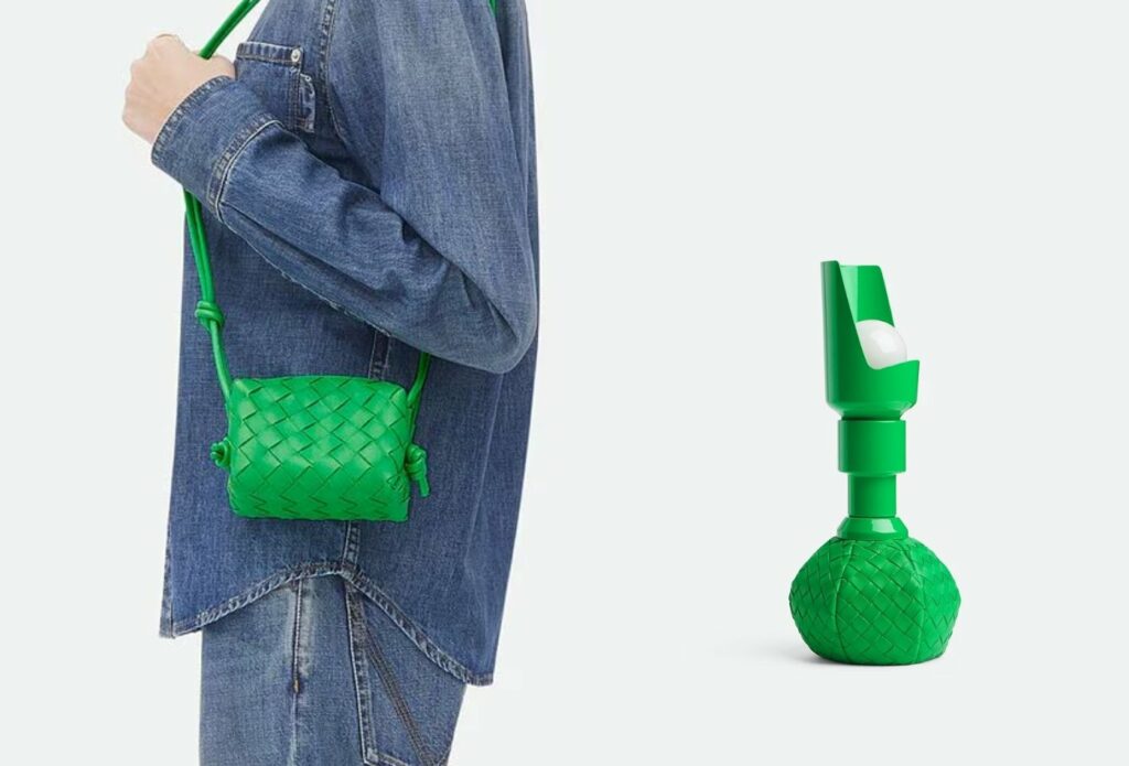 sac et lampe de couleur verte