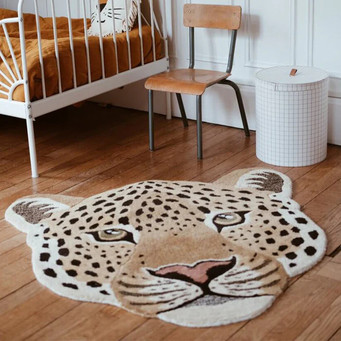 tapis tête de léopard
